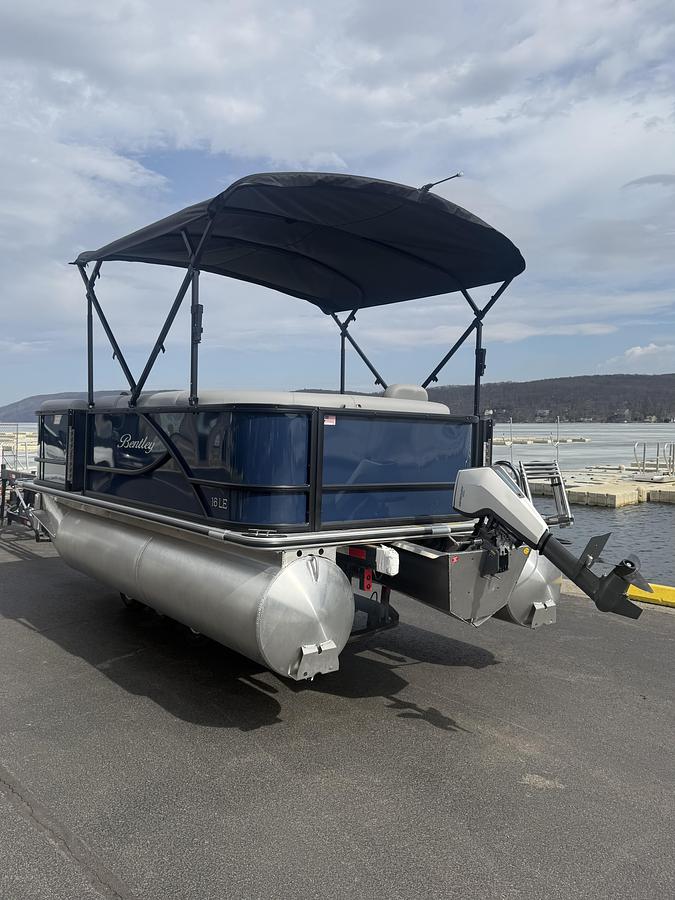 Used 2026 Bentley Pontoons LE 160CR