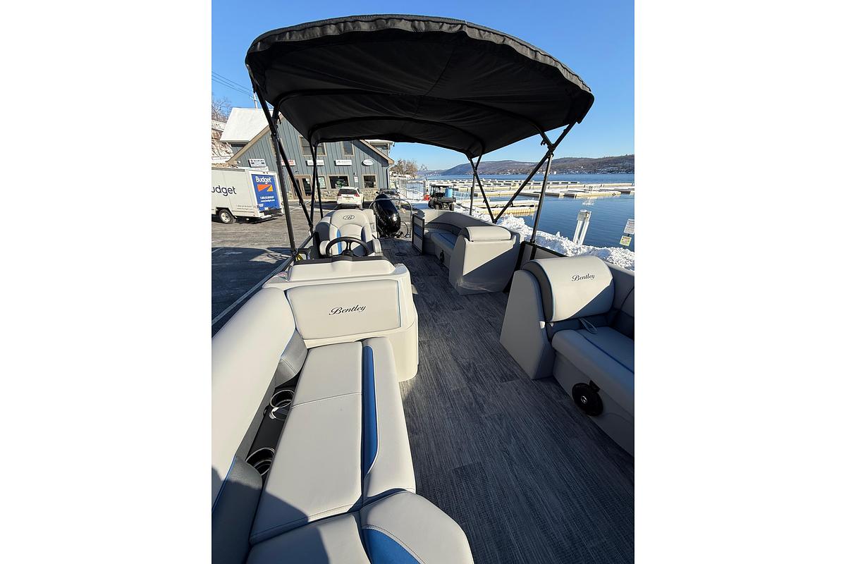 2026 Bentley Pontoons Bolt 223