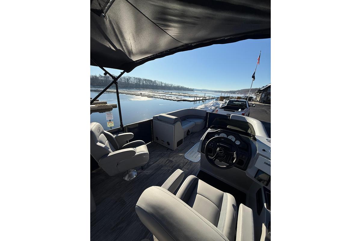 2026 Bentley Pontoons Legacy 243 Navigator