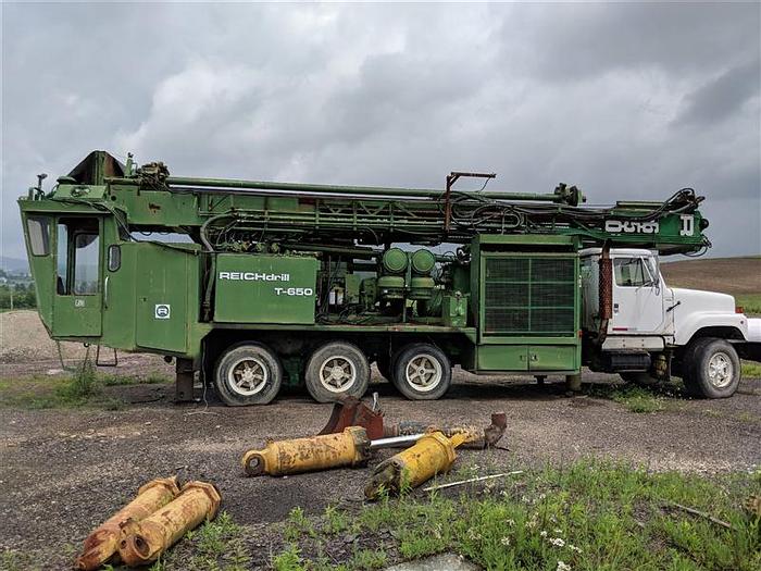 Used 1989 Reichdrill T-650 Blast Hole Drill Rig