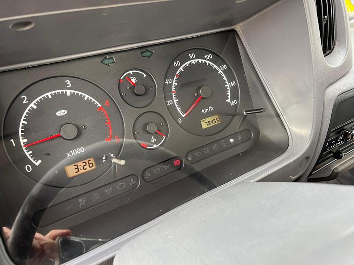 Usato nissan ATLEON 140