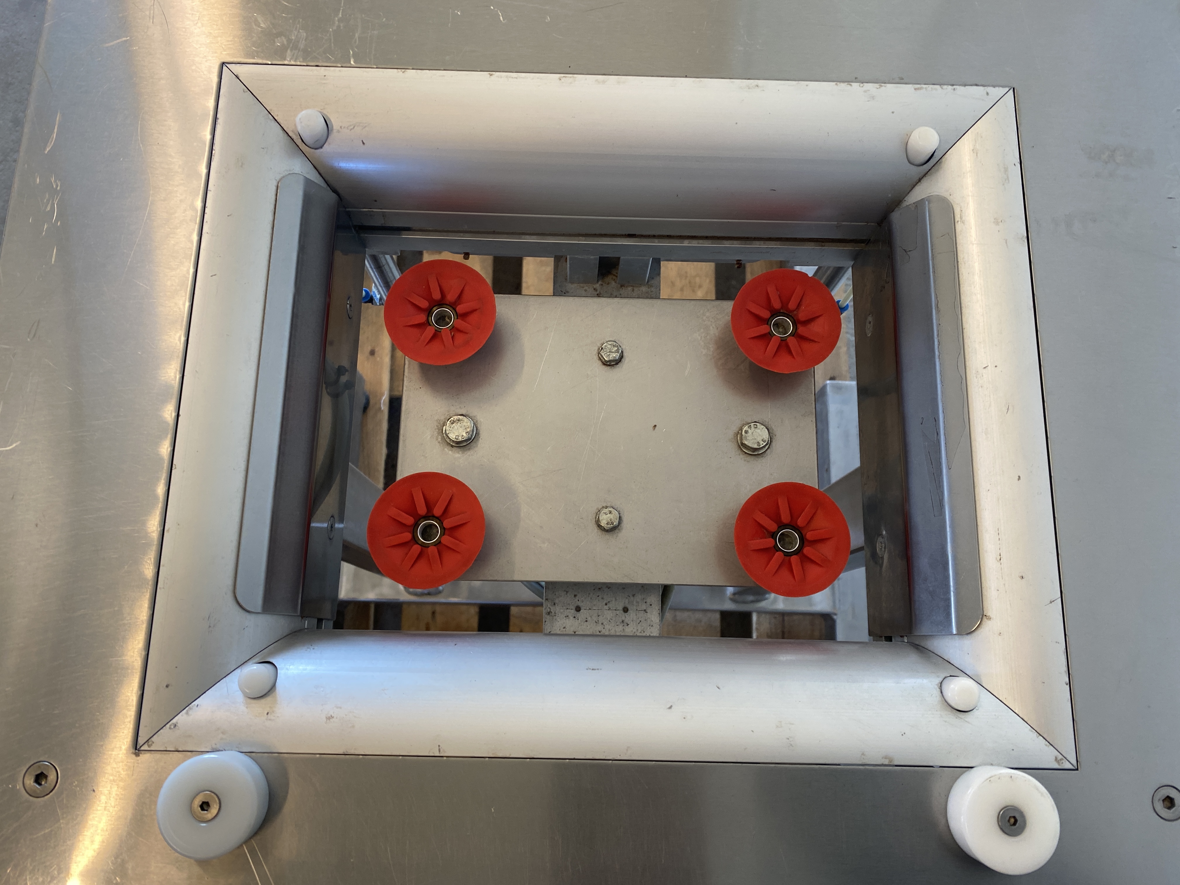 Refurbished #1385 Kartongresare