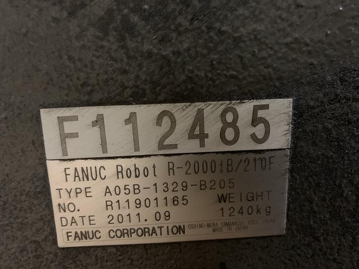Used FANUC R2000iB/210F 210KG X 2655MM REACH 6 AXIS CNC ROBOT W/R30iA CONTROLS WITH ARO SERVO GUN