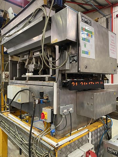 Used Newtec 3013 M. Serial no- 5915 YOM-2001