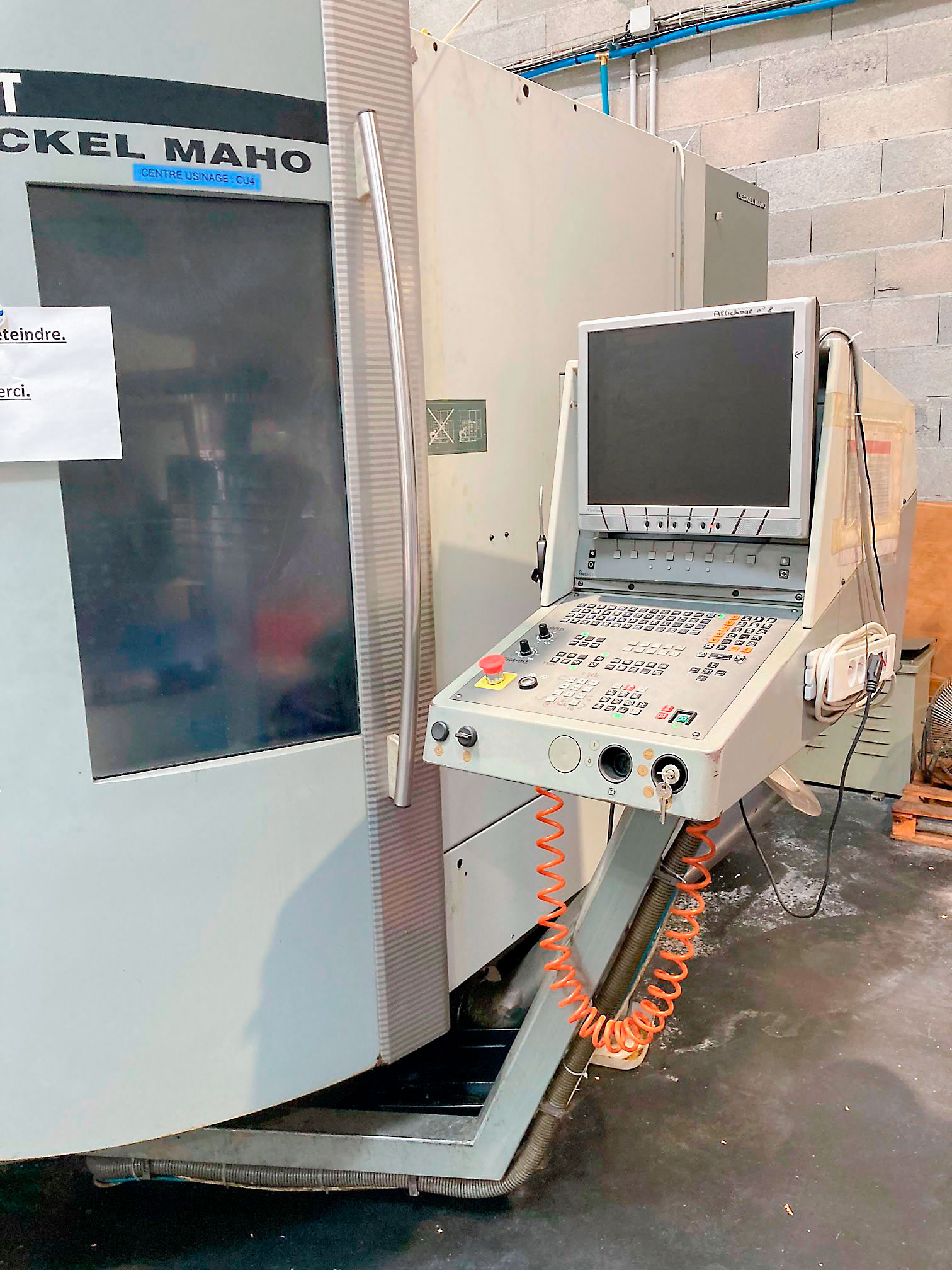Used Deckel Maho DMU 60T  - CNC Machining centers - 2001