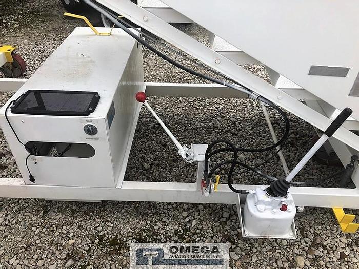 Used 1988 Air Cargo Equipment 3016 - Used Passenger Stairs For Aircraft