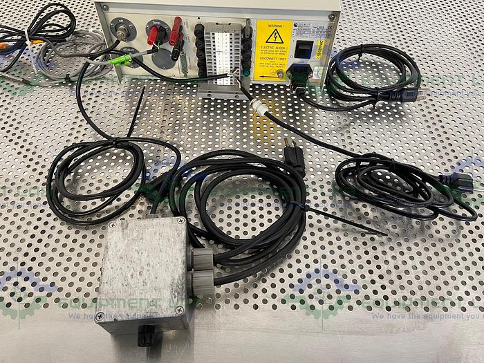 Used Applikon  ADI 1030 Bio Controller w/ pH Cable and Temperature Sensor
