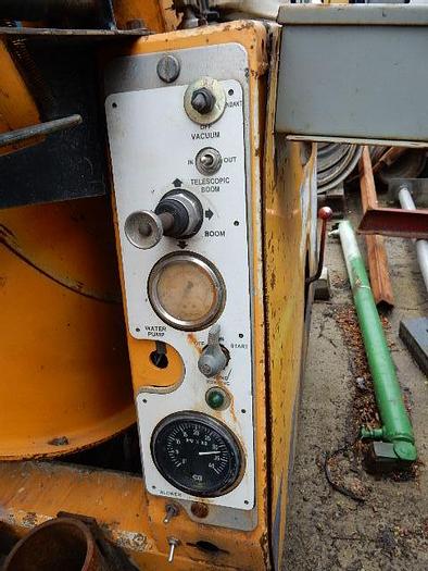 Used 2006 Vac-Con Combo Unit