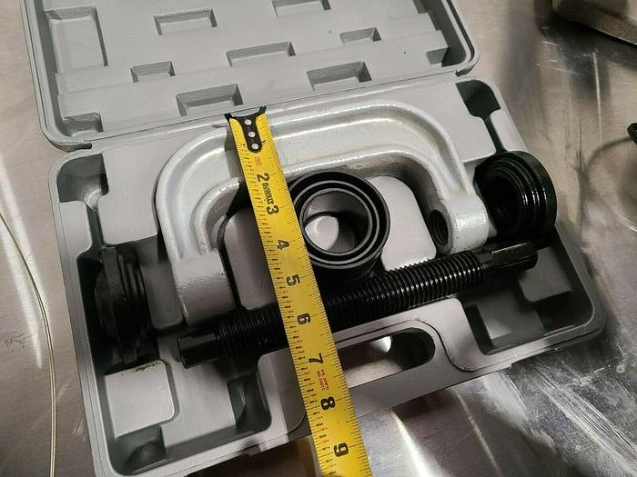 Used Heavy Duty Precision C Clamp Mount in Carrying Case