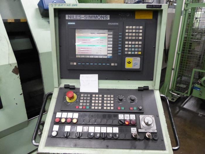 Used CNC Lathe Niles - Simmons N 20