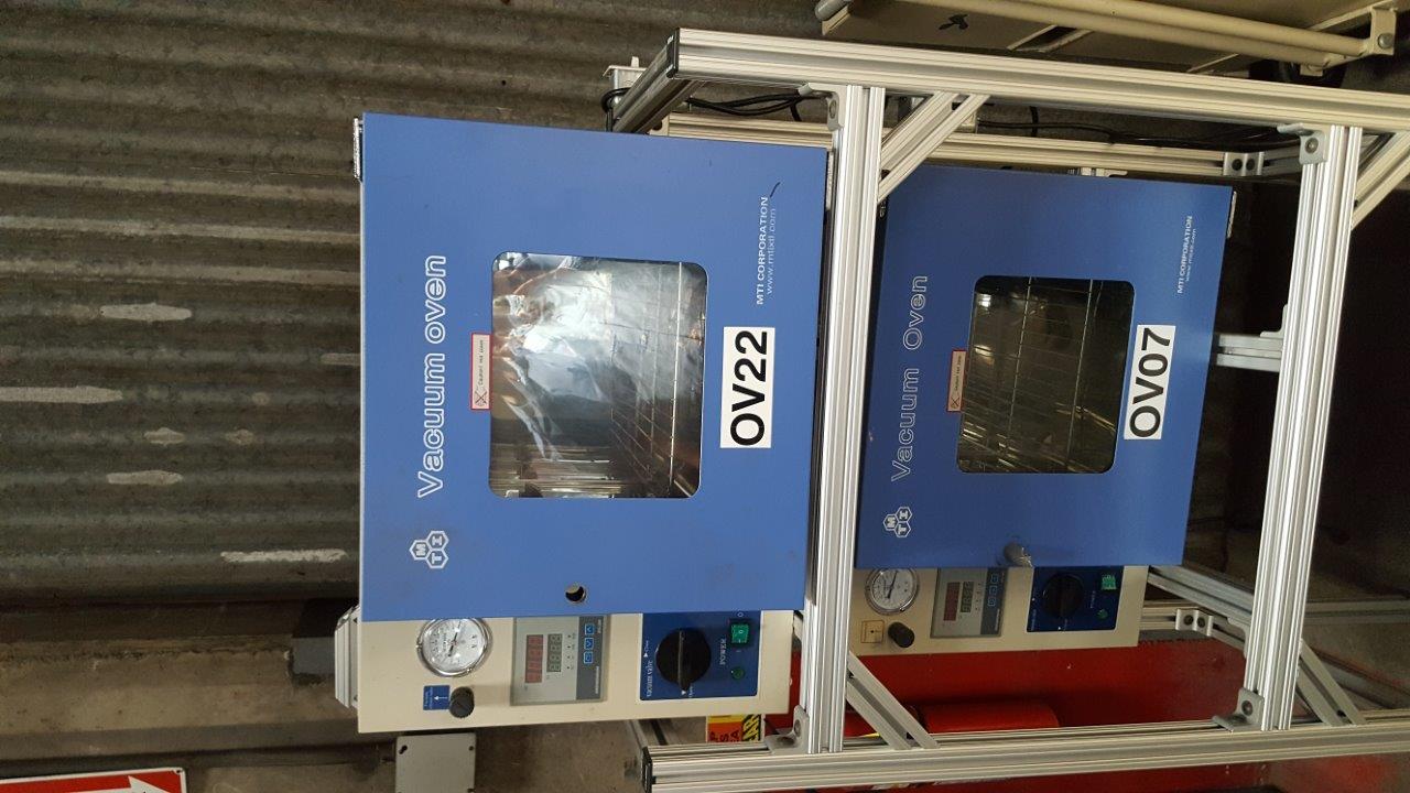 Used MTI Vacuum Oven