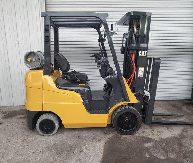 Refurbished 2009 Caterpillar C5000