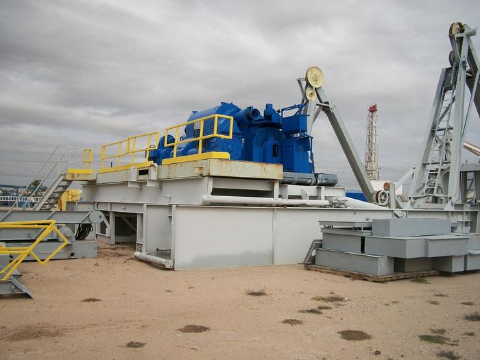 Used National OilWell E-2000 hp single drum rig Oilwell