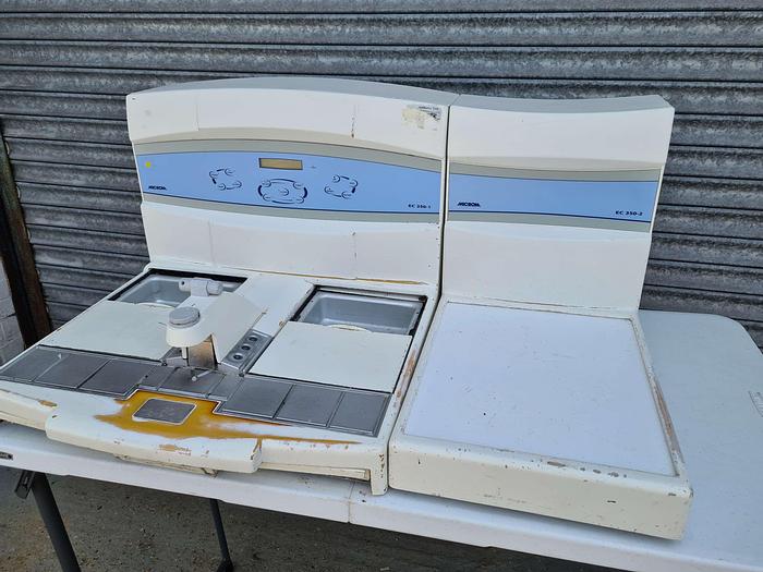 Used Microm EC-350 Modular Paraffin Embedding Center