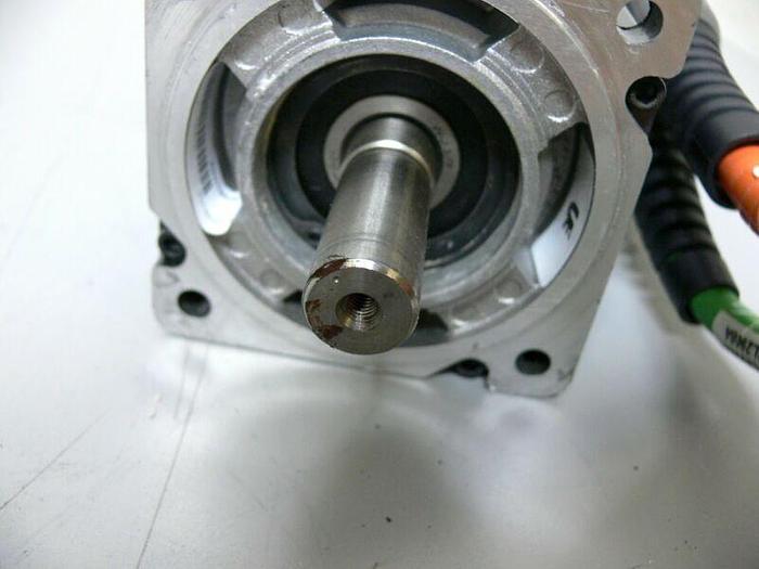 Used Allen Bradley MPL-B330P-MK74AA Kinetix Brushless AC Servo Motor 460V 5000 Rpm