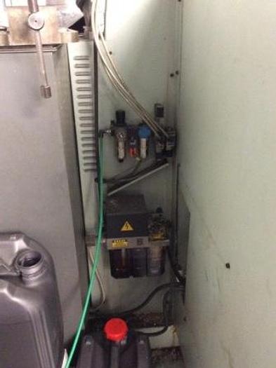 Used 1995 TOS F2V CNC Milling Machine