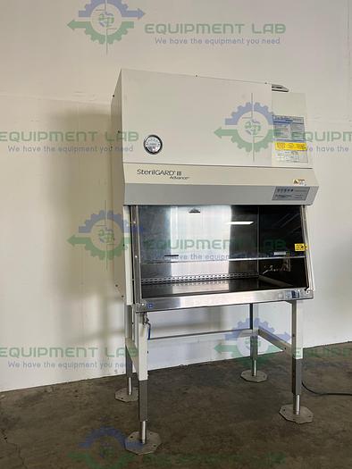 Used Baker  Sterilgard III Advance SG403A Class II Type A2 Bio Safety Cabinet 4 Ft