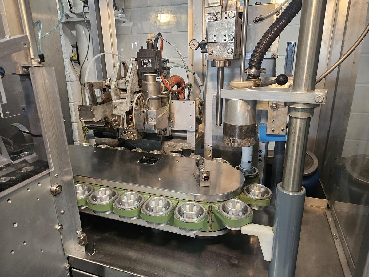 Used Norden NM700-HA Plastic & Laminate Tube Filler