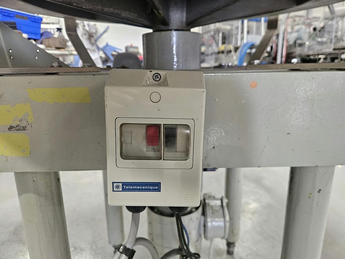 Used Bosch Strunck UDD A10 1m Rotary Collation Table