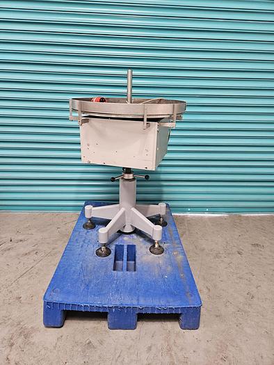 Used Bausch & Stroebel 720mm Diameter Rotary Table
