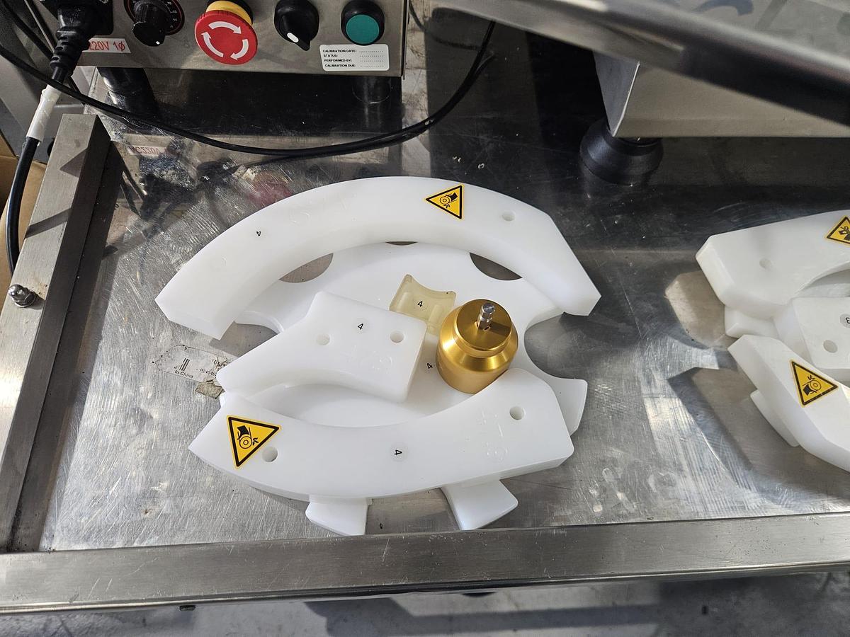 Used Monoblock Filler/Capper with Peristaltic Pump