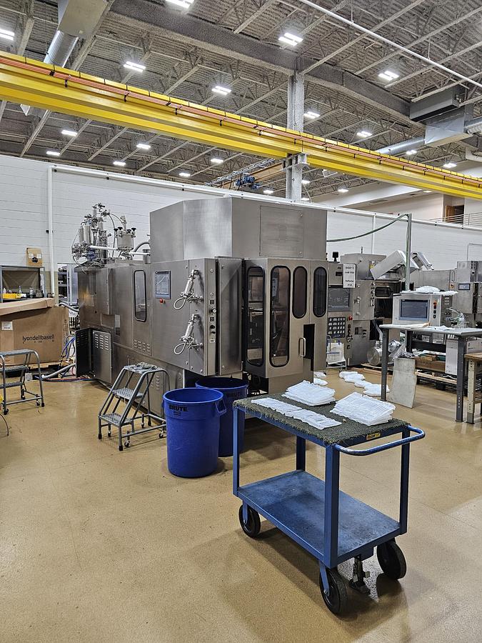 Used Weiler 640 Blow/Fill/Seal Machine