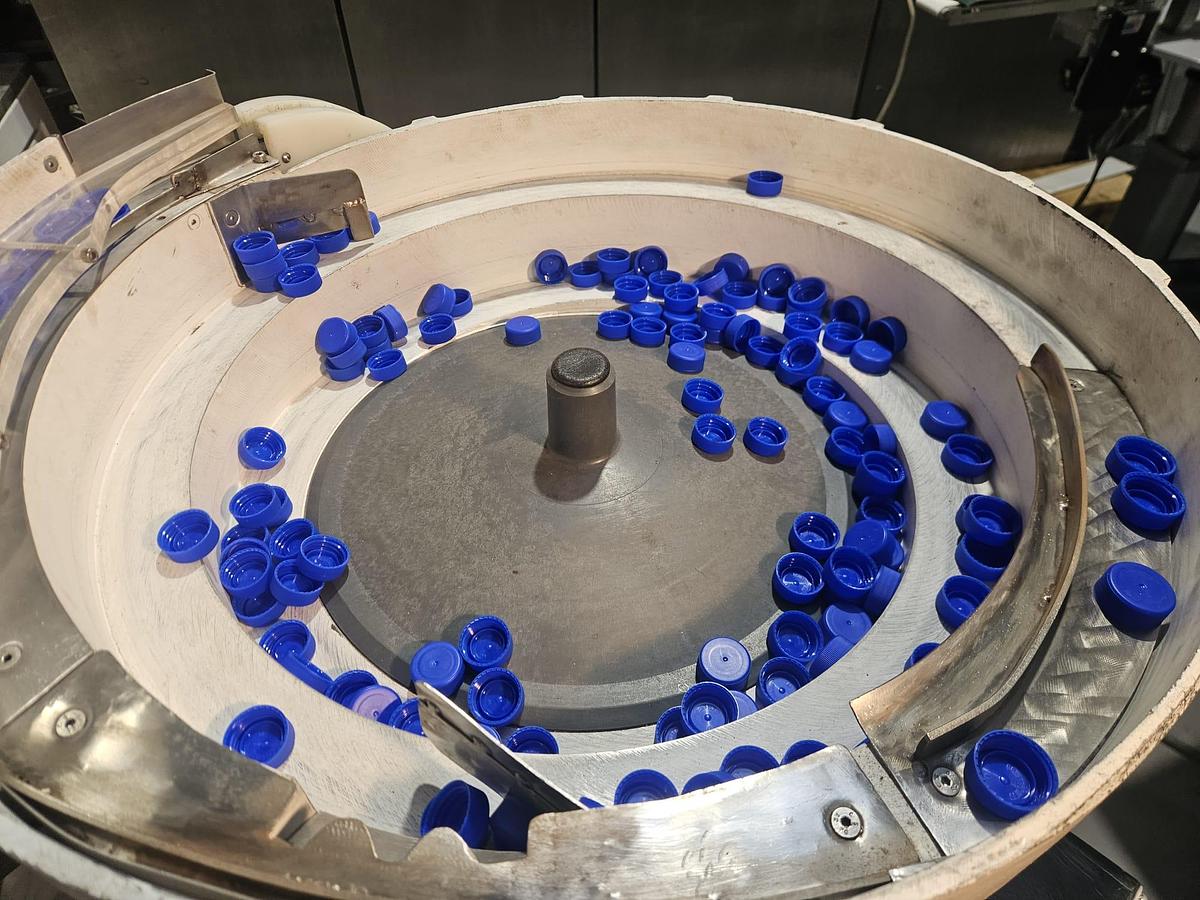 Used King 4 Head Liquid Filling & Capping Line