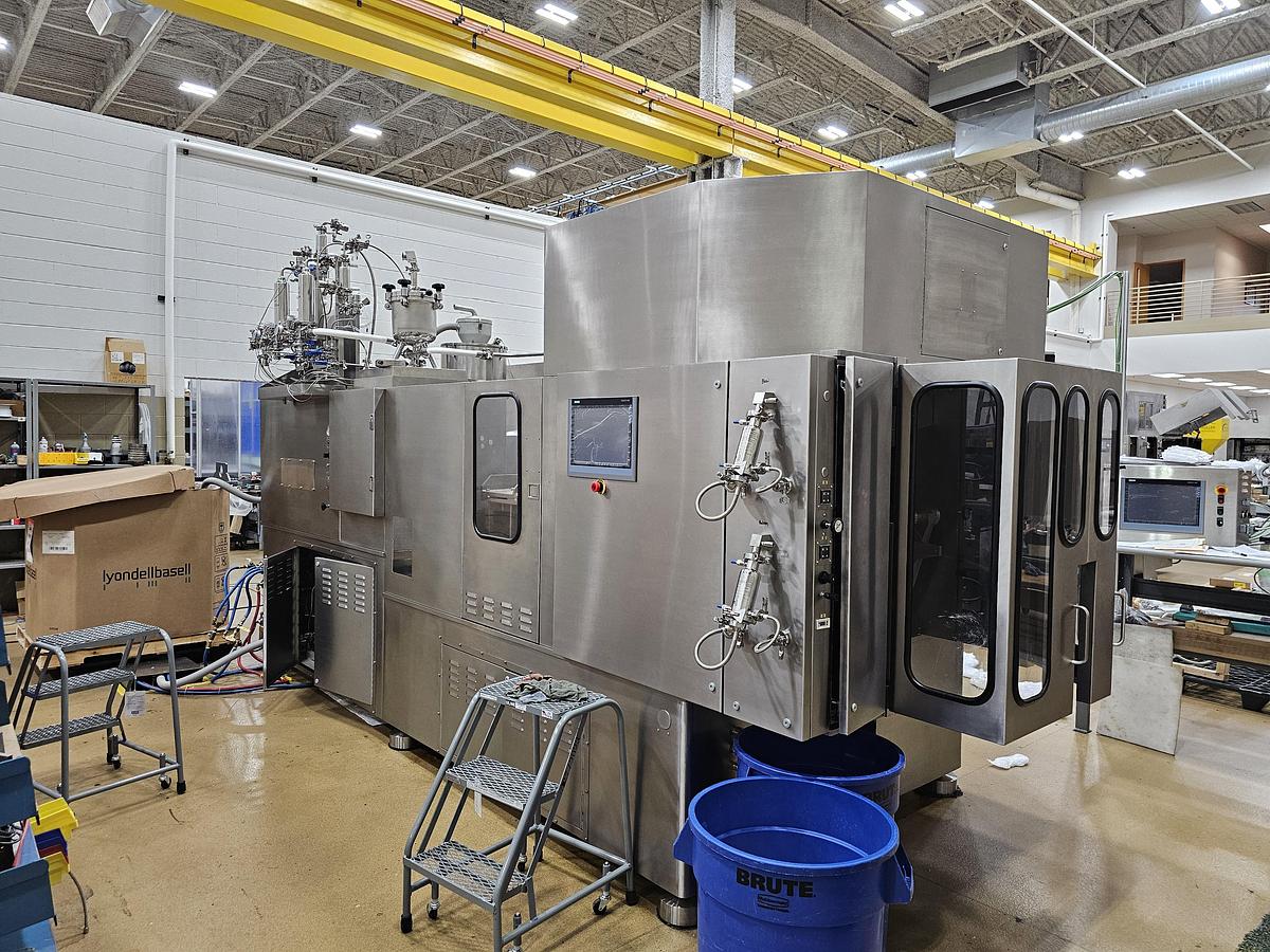 Used Weiler 640 Blow/Fill/Seal Machine