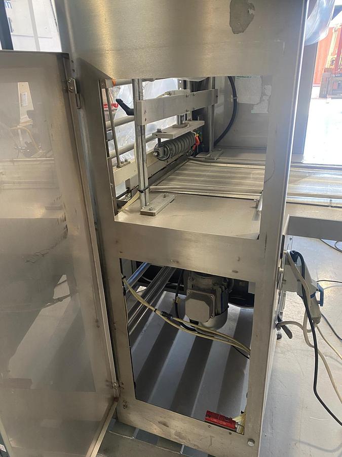 Used Burnley SW500A Overwrapper