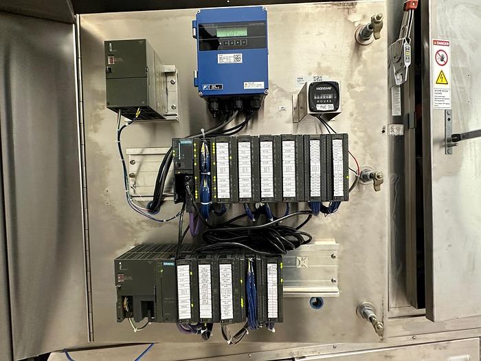 Used Weiler 640 Blow-Fill-Seal LVP Machine with Cap Welder - 100ml