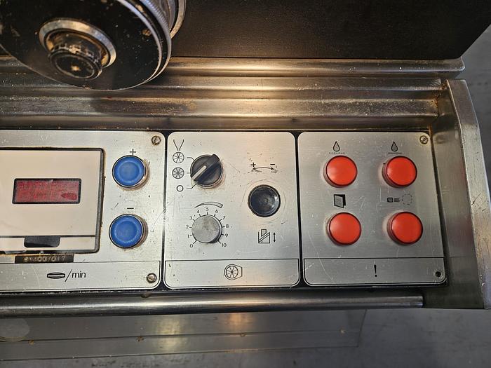 Used Manesty Novapress Rotary Tablet Press