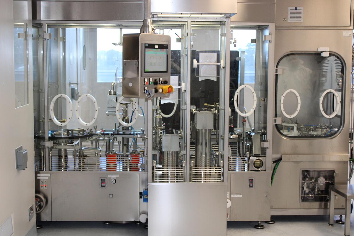 Used Steriline Vial Powder Filling Line