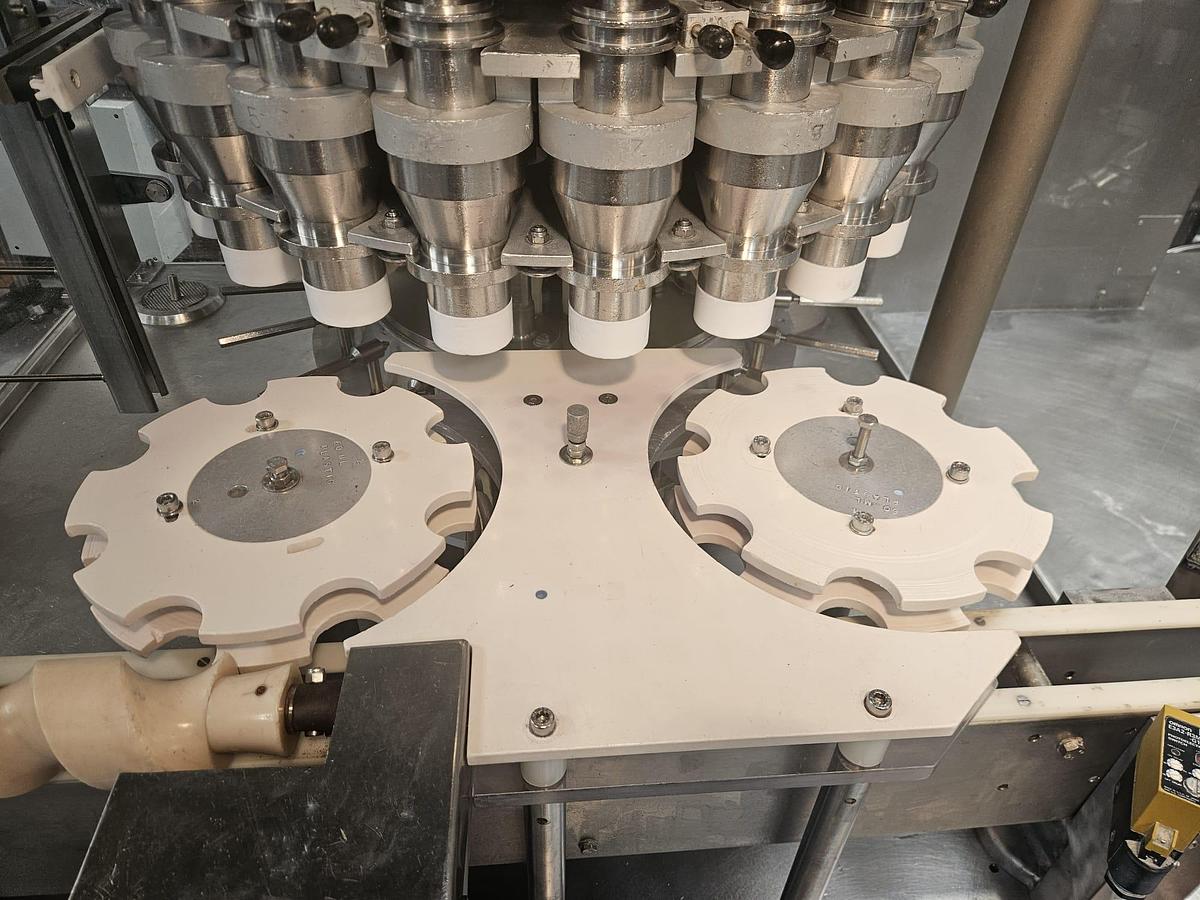 Used Macofar F3 PC Powder Filler