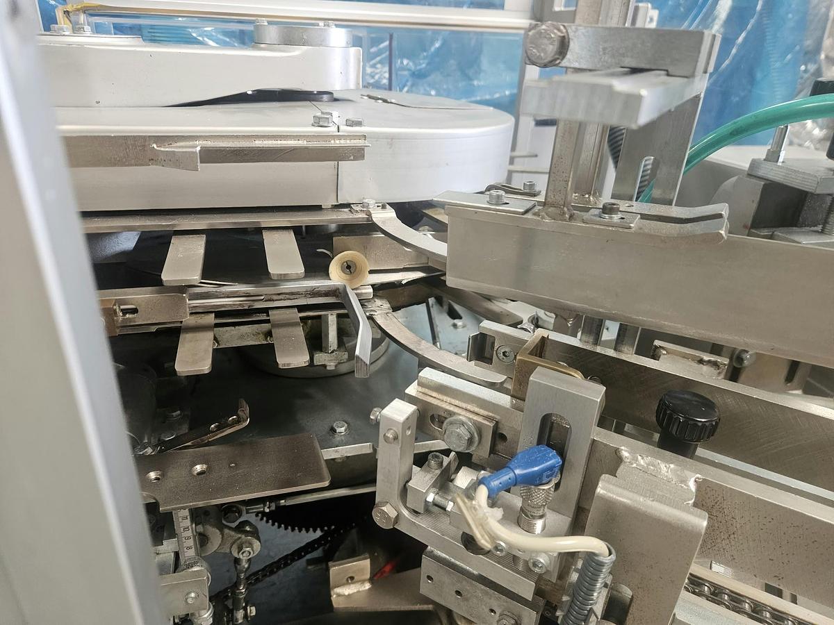 Used CAM AV Vertical Cartoner