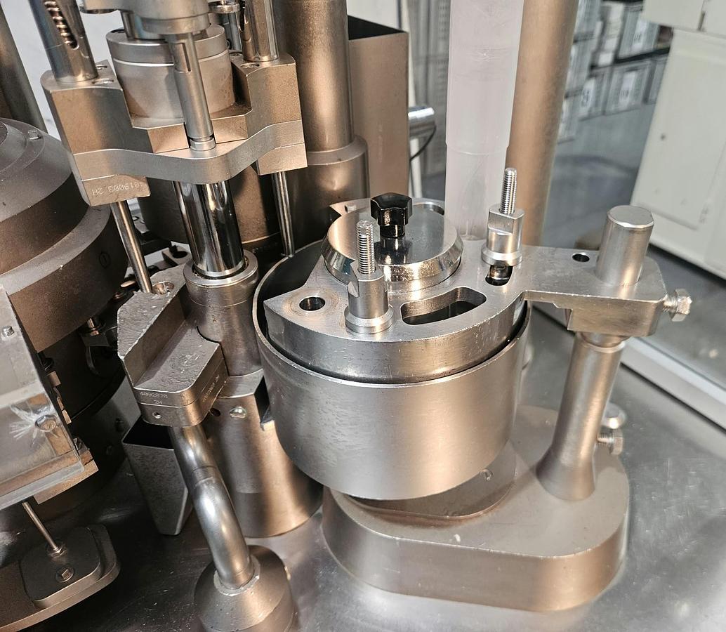 Used IMA Zanasi 6F Capsule Filler