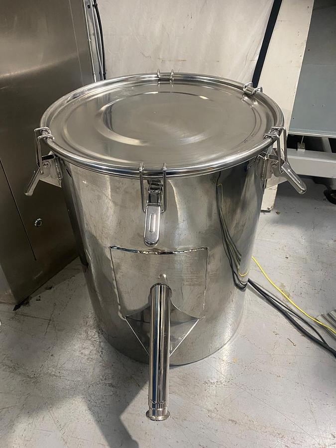 Used Pharmatech AB400 Blender