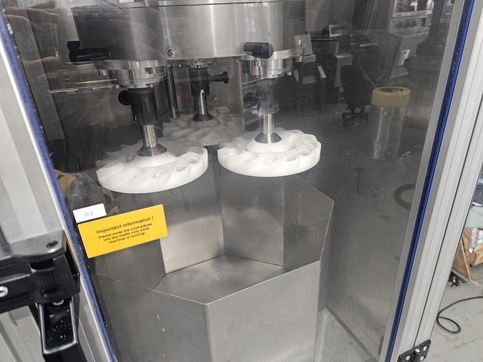 Used Otec DF 35 Drag Finishing Machine