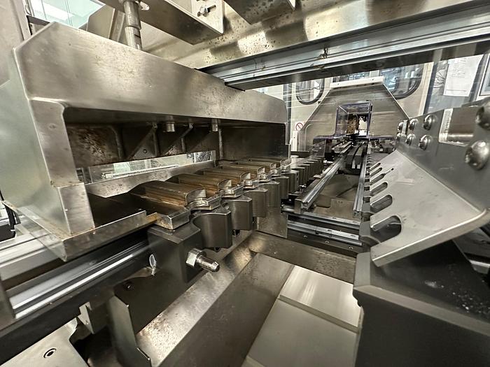 Used Weiler 640 Blow-Fill-Seal LVP Machine with Cap Welder - 100ml