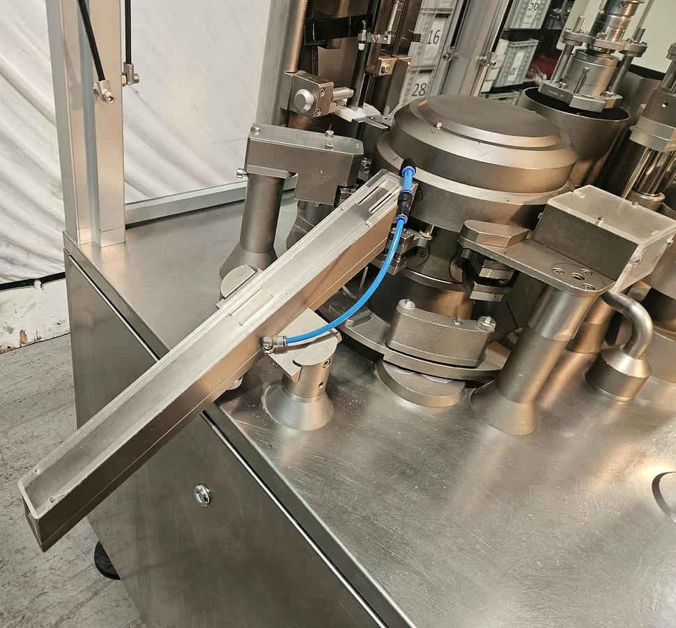 Used IMA Zanasi 6F Capsule Filler