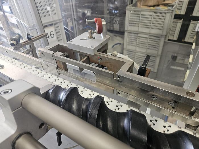 Used CAM AVC Vertical Cartoner