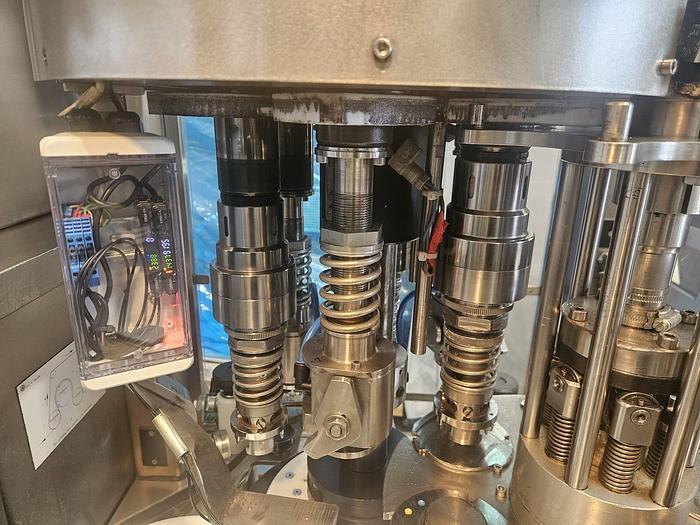 Used Zalkin CA3/3PM 3 Head Screw or Press On Capper