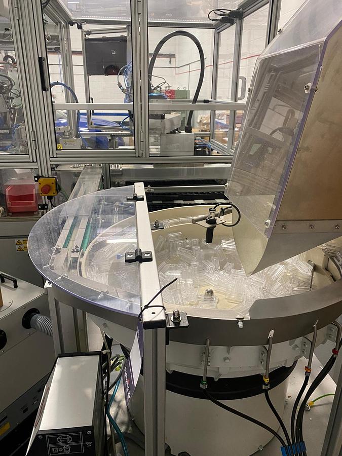 Used Huxley Bertram Razor Blade Assembly Machine