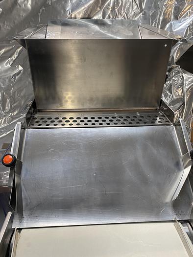 Used Medipac MF50 Rigid Tube Filler