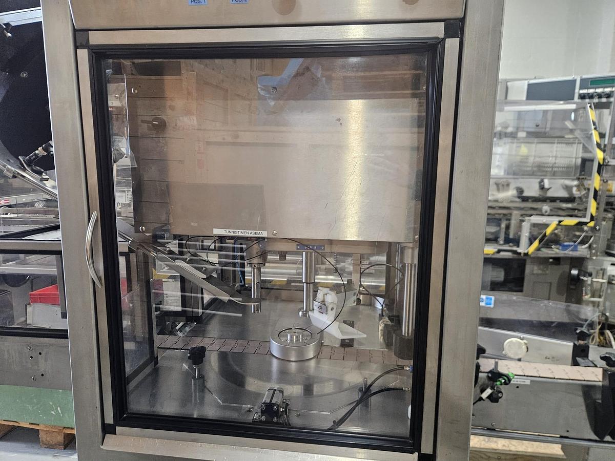 Used Weiss Single Head Screw or Push on Capper