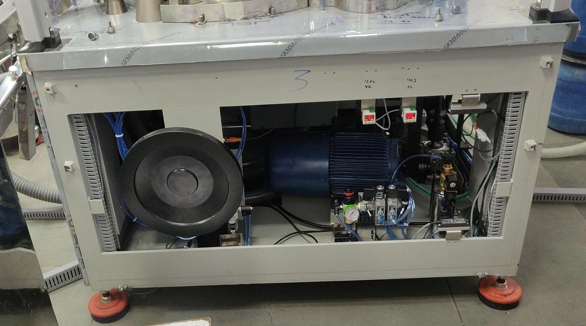 ACG AF-90T Capsule Filling Line