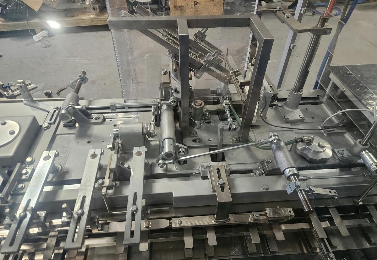 Used CAM AV Vertical Cartoner