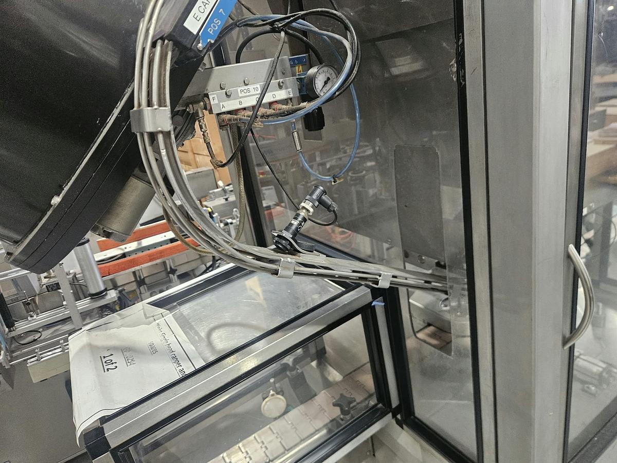 Used Weiss Single Head Screw or Push on Capper