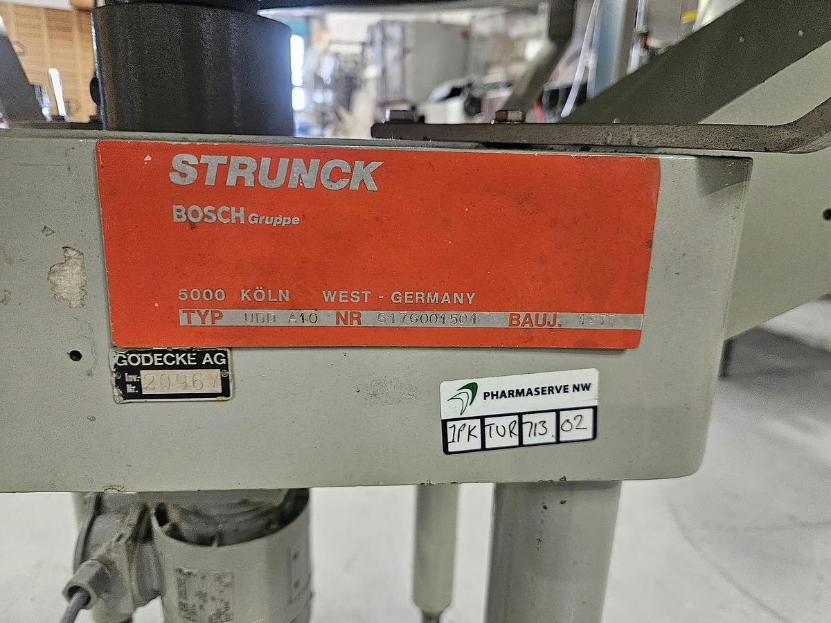 Used Bosch Strunck UDD A10 1m Rotary Collation Table