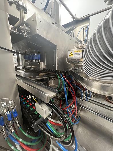 Used Weiler 640 Blow-Fill-Seal LVP Machine with Cap Welder - 100ml