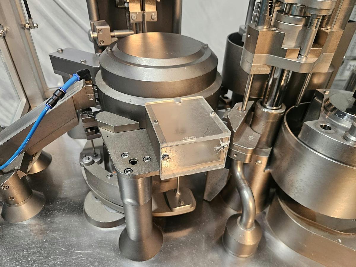 Used IMA Zanasi 6F Capsule Filler